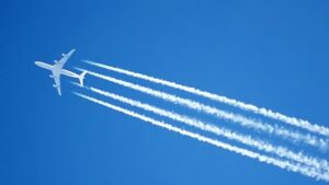 Contrail.fourengined.arp_-300x169.jpg